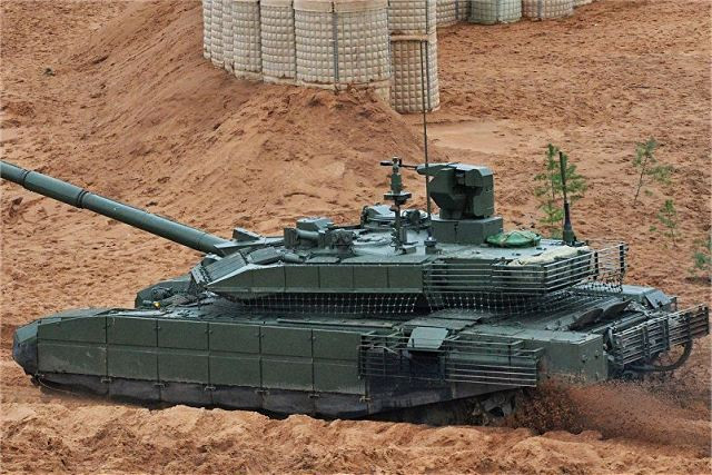 Xe tăng chủ lực T-90M còn được trang bị hệ thống kiểm soát hoả lực Kalina mới bậc nhất của Nga hiện nay. Kèm theo đó là hệ thống súng máy điều khiển Kord-MT từ xa. Nguồn ảnh: Defence-blog.