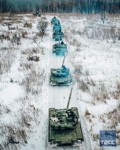 Đối với các xe tăng T-62M thì khó dự đoán hơn, Nga đã từng loại biên hoàn toàn dòng chiến xa cổ điển này nhưng gần đây lại mang nhiều chiếc ra để viện trợ cho quân đội Syria.