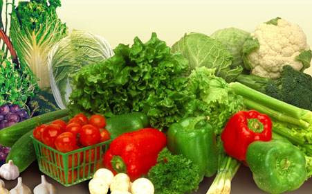 10. Các loại rau xanh như rau chân vịt, cải xoăn, cải bắp và rau diếp... đều chứa rất nhiều vitamin, khoáng chất, beta-caroten, vitamin C, axit folic, sắt, magiê, carotenoid, chất chống oxy hoá. Một nghiên cứu của Harvard cho thấy, thường xuyên ăn các thực phẩm có chứa magiê cao như rau bina, có thể làm giảm khả năng mắc bệnh tiểu đường tuýp 2. Ảnh: vodjk.