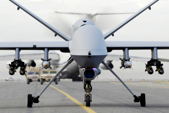 Mẫu UAV trinh sát này được trang bị tổng cộng 7 giá treo có thể mang theo các loại vũ khí như bom thông minh đối đất có điều khiển. Nguồn ảnh: QQ.