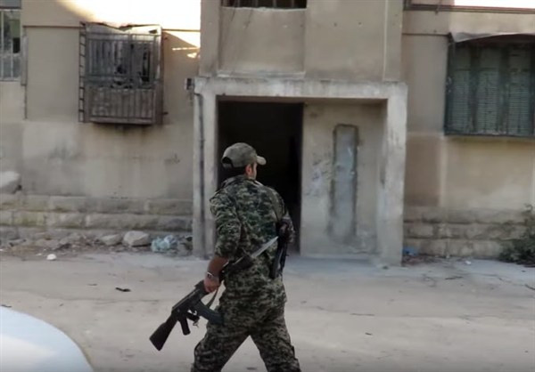 Một quân nhân Syria.