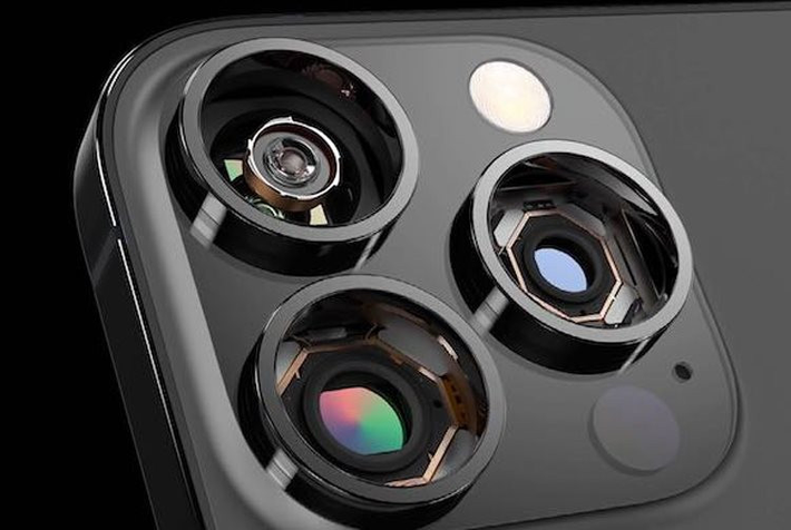 Hầu hết các smartphone hiện nay đều có thiết kế ống kính dọc. Cấu trúc kính tiềm vọng có thể giải quyết hiệu quả những hạn chế về không gian bên trong điện thoại di động.
