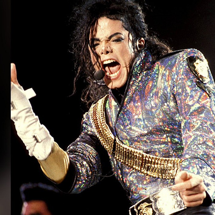 Michael Joseph Jackson (29/8/1958 – 25/6/2009) là một nam ca sĩ, nhạc sĩ, vũ công người Mỹ. Được mệnh danh là "Ông hoàng nhạc pop", ông được coi là một trong những biểu tượng đại chúng quan trọng nhất của thế kỷ 20.
