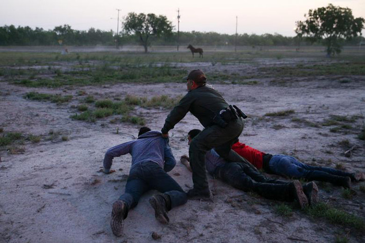 Theo hãng thông tấn Reuters, thung lũng Rio Grande là một trong những "điểm nóng" đối với người nhập cư muốn vượt biên trái phép từ Mexico vào Mỹ. Ảnh: Reuters.