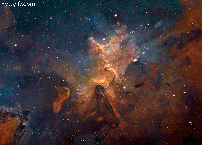 NASA giải thích rằng hỗn hợp bụi và khí trong mờ ở phần dày đặc nhất của đĩa thiên hà Milky Way hay Dải Ngân hà đang chặn tầm nhìn của chúng ta về vũ trụ sâu hơn.