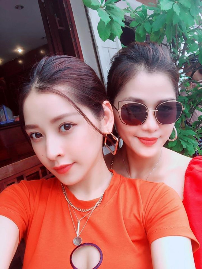 Bên cạnh vẻ đẹp ngày một mặn mà, tươi trẻ, Thùy Vân cũng được khen ngợi khi có gu thời trang sang chảnh, thời thượng.