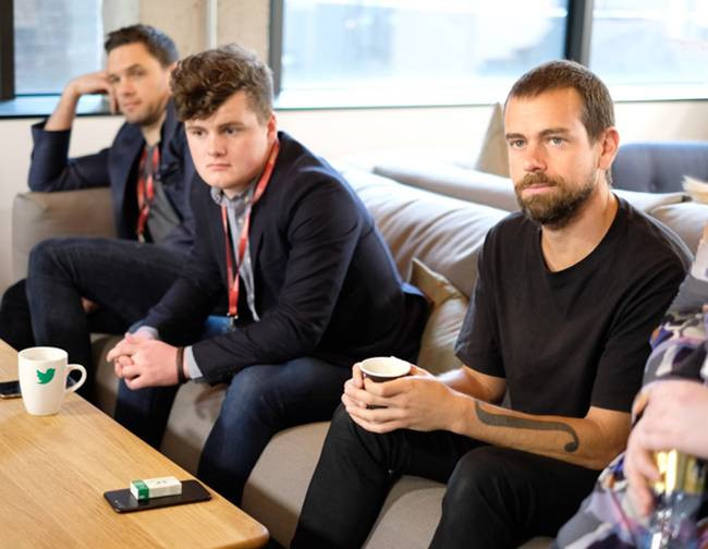 Jack Dorsey đươc đồn là chi 9,9 triệu USD mua một ngôi nhà bên bờ biển ở San Francisco (Mỹ).