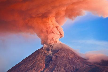 Các chuyên gia lo ngại về một thảm họa trong tương lai nếu núi Merapi có một đợt phun trào lớn.