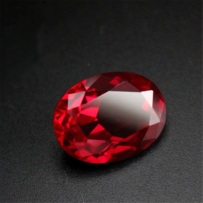Sau 2 tháng, mẹ cô Phó tìm thấy quả trứng trong tủ lạnh, nhưng quả trứng đã teo lại, nhỏ hơn so với kích thước ban đầu và có kết cấu như một quả trứng nhựa, màu sắc hơi giống trứng muối, đặt dưới ánh đèn sẽ có màu ánh đỏ.