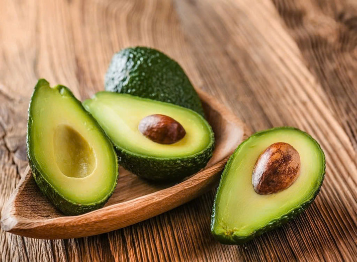 Quả bơ: Vitamin E trong bơ làm giảm tác động của ô nhiễm không khí đến phổi đồng thời cải thiện chức năng phổi. Ảnh minh họa