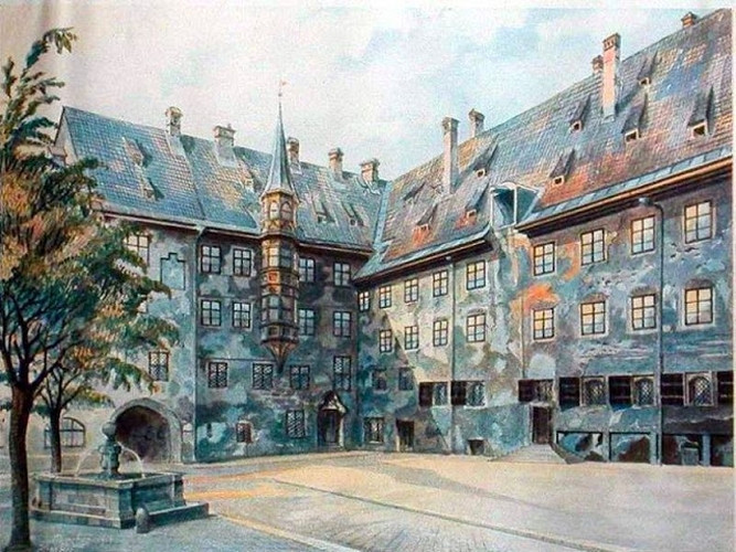 Bức tranh "Khoảng sân nhỏ và khu nhà cổ ở Munich" của Hitler.