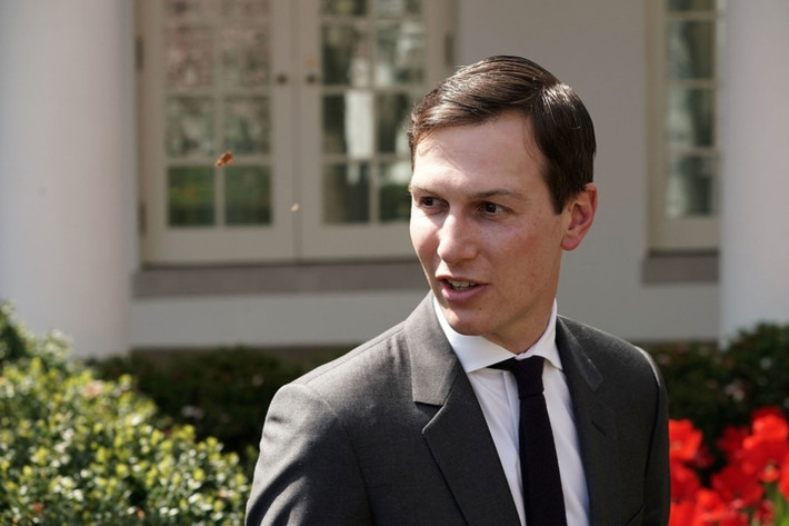 Một trong những tài sản lớn nhất của Kushner là dự án đầu tư bất động sản ông hợp tác cùng anh trai Joshua. Hồ sơ tài chính gần đây nhất của Kushner tiết lộ công ty này trị giá ít nhất khoảng 25 triệu USD vào cuối năm 2017.