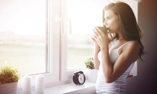 Mặt hoặc tứ chi phù nề: Nếu có triệu chứng này chứng tỏ thấp khí trong cơ thể quá nặng hoặc ban đêm uống nhiều nước gây ra.