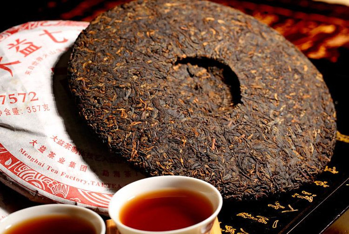 Chè Phổ Nhỉ: Trà này có tính ấm, không gây kích ứng mạnh với tỳ vị.