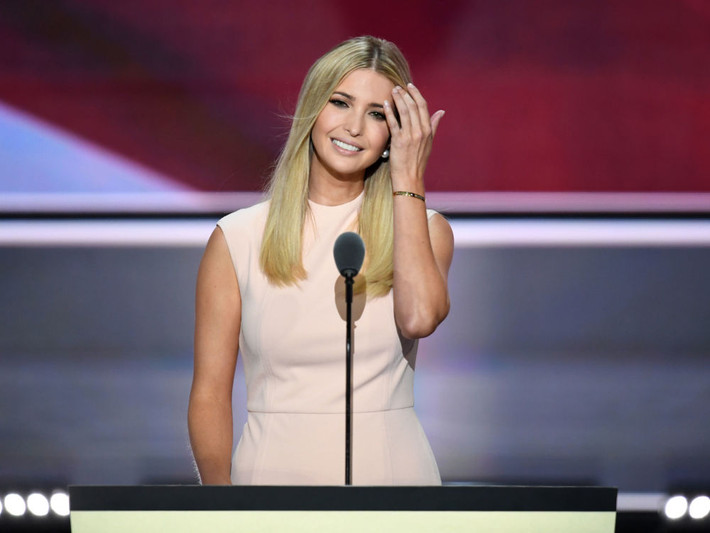 Ngắm nhan sắc mặn mà của ái nữ nhà Tổng thống đắc cử Donald Trump. Ảnh Sputnik