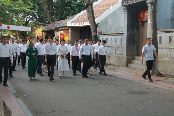 Chuyến thăm của Hoàng thái tử Akishino và Công nương Kiko theo lời mời của Nhà nước Việt Nam từ ngày 20 đến 25/9, diễn ra vào dịp Việt Nam và Nhật Bản có các hoạt động kỷ niệm 50 năm thiết lập quan hệ ngoại giao (1973-2023).