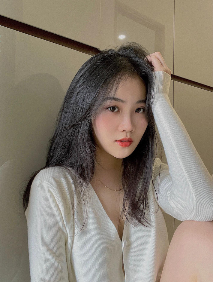 Bạn gái cũ cầu thủ Đoàn Văn Hậu là một nữ sinh có tiếng của trường Đại học Lao động và Xã hội. Ảnh: FBNV