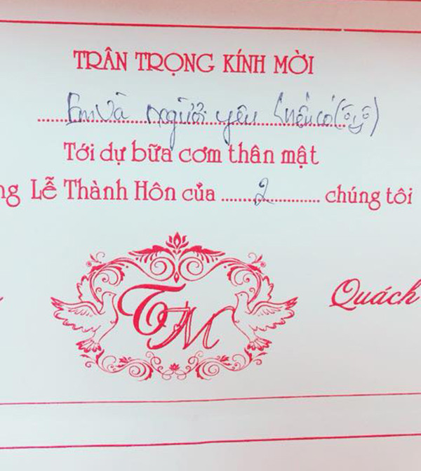 Mời bạn đi đám cưới nhưng còn cố tình nhắc cho người ta nhớ đến "sự cô đơn" của họ thì người viết tấm thiệp này đúng thật "quá đáng". Ảnh: Tổng hợp