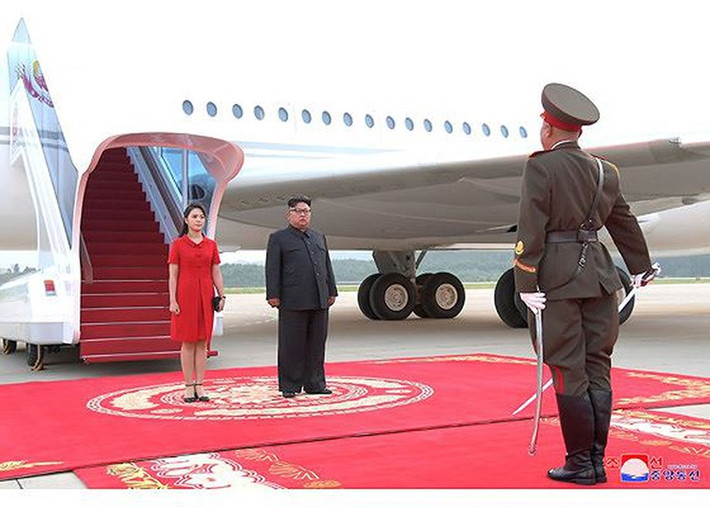 Trong thập niên 50 – 60, ông của nhà lãnh đạo Kim Jong-un là Kim Nhật Thành từng tới thăm Việt Nam hai lần bằng tàu hỏa.