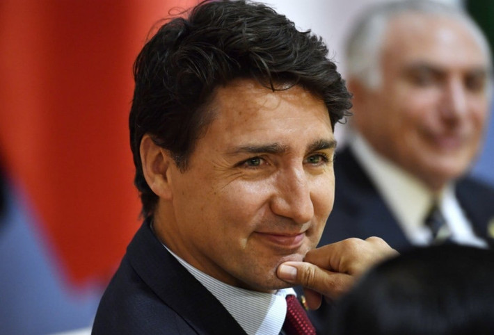Sinh ngày 25/12/1971 (Tân Hợi) - Thủ tướng Canada Justin Trudeau là con trai cả của cố Thủ tướng Pierre Trudeau. Ông Justin Trudeau tốt nghiệp cử nhân các trường Đại học McGill (1994) và Đại học British Columbia (1998). Từ năm 2000 - 2006, ông tham gia các hoạt động xây dựng hình ảnh của đảng Tự do trong giới thanh niên Canada và lần đầu được bầu vào quốc hội nước này năm 2008. Nguồn ảnh: Chatelaine.
