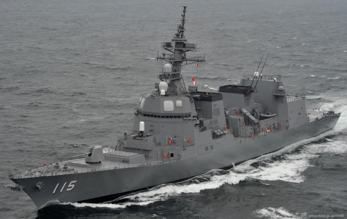 Tàu lớp Akizuki là lớp tàu khu trục hiện đại nhất của Lực lượng Phòng vệ Biển Nhật Bản hiện nay, tàu được trang bị hệ thống chiến đấu Aegis tương tự như các tàu khu trục lớp Arleigh Burke của Hải quân Mỹ. Ảnh: Seaforces.