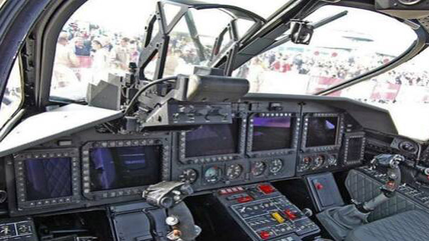 Moscow đã khởi động lại dây chuyền sản xuất Tu-160 và phiên bản hiện đại hóa Tu-160M2 trước khi hoàn thiện dòng máy bay ném bom tàng hình PAK-DA.