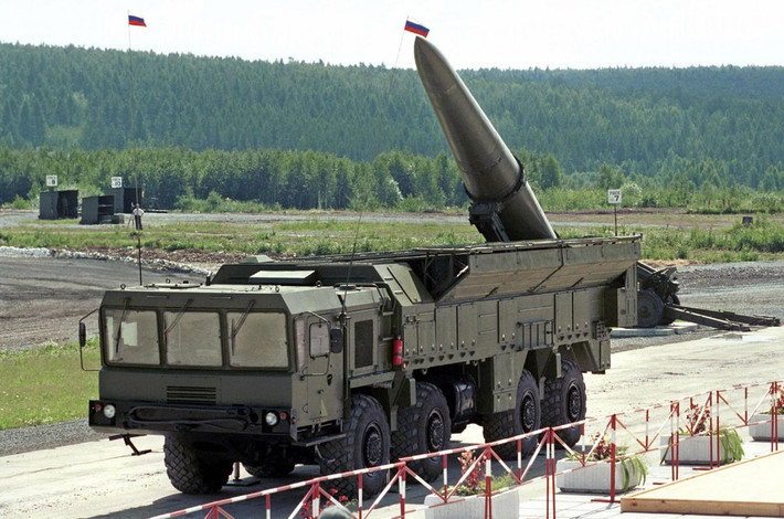 Tờ Sputnik cho biết, việc "Iskander-hóa" toàn bộ các lữ đoàn tên lửa, cho phép Moscow tăng cường khả năng tấn công chiều sâu, đảm bảo sự vượt trội về mặt hỏa lực trong các chiến dịch và chiến lược nhất định ở tương lai.