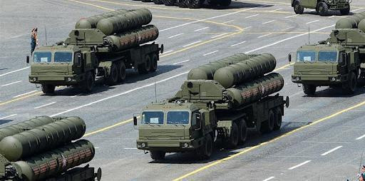 S-400 có thể được triển khai chỉ trong 5 phút. Hệ thống này hoạt động hiệu quả gấp đôi hệ thống phòng không trước đây của Nga.