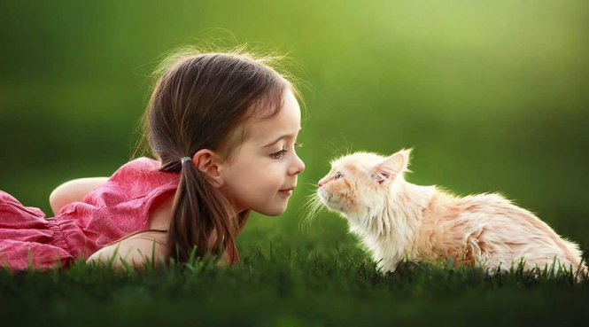 Cho bé hun miếng nào!