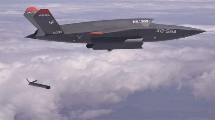 Thủy quân Lục chiến Mỹ hiện đang thử nghiệm một số lượng nhỏ UAV XQ-58, bao gồm cả nền tảng tác chiến điện tử.