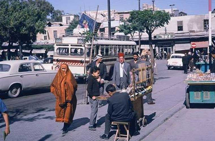 Khung cảnh đường phố bình yên, phát triển ở thủ đô Damascus năm 1965. Ảnh OLA