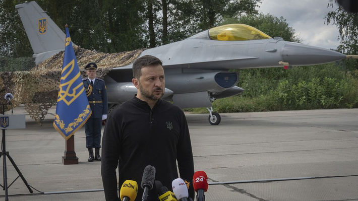 Các đồng minh NATO đang đẩy nhanh quá trình bàn giao tiêm kích F-16 cho Kiev, bên cạnh chức năng tác chiến, những chiến đấu cơ nói trên còn thực hiện một nhiệm vụ vô cùng đặc biệt đối với Liên minh quân sự Bắc Đại Tây Dương.
