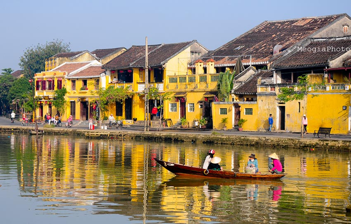 Phố cổ Hội An được công nhận là một di sản thế giới UNESCO từ năm 1999. Đây là địa điểm thu hút được rất nhiều khách Du Lịch Đà Nẵng – Hội An.