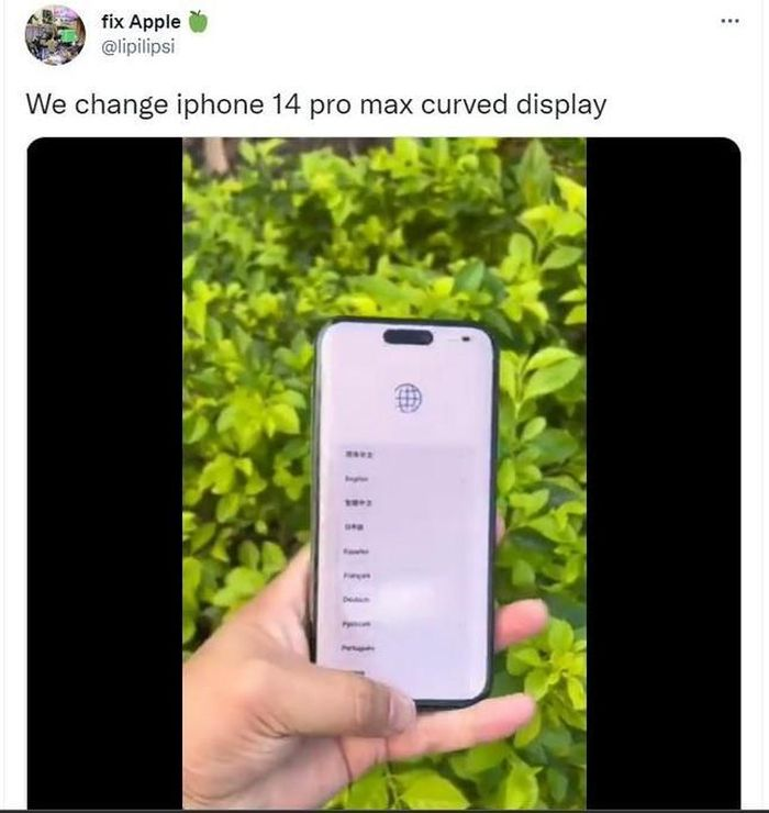 Cụ thể, người này đã phải thay thế phần khung mặc định của iPhone 14 Pro Max bằng khung máy được thiết kế lại. Ngoài ra, màn hình cũng được thay mới. Chỉ có các linh kiện khác bên trong iPhone là được giữ nguyên.