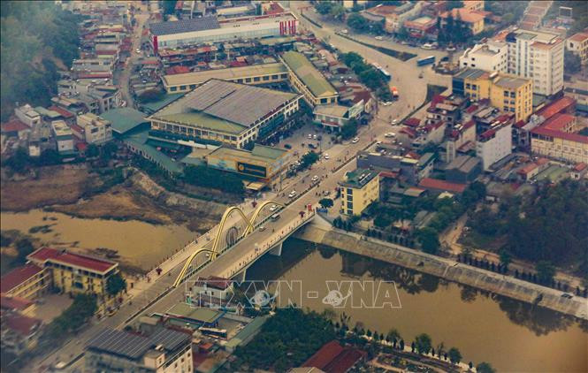 Cầu Thanh Bình, công trình chào mừng kỷ niệm 70 năm Chiến thắng Điện Biên Phủ mới được hoàn thành.