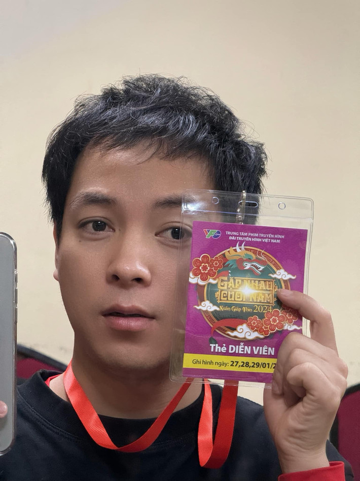 Diễn viên Thái Dương cũng là một trong những nghệ sĩ tham gia Táo Quân năm nay. Chương trình phát sóng vào lúc 20h đêm 30 Tết (tức 9/2/2024). *Tiêu đề bài viết đã được biên tập lại