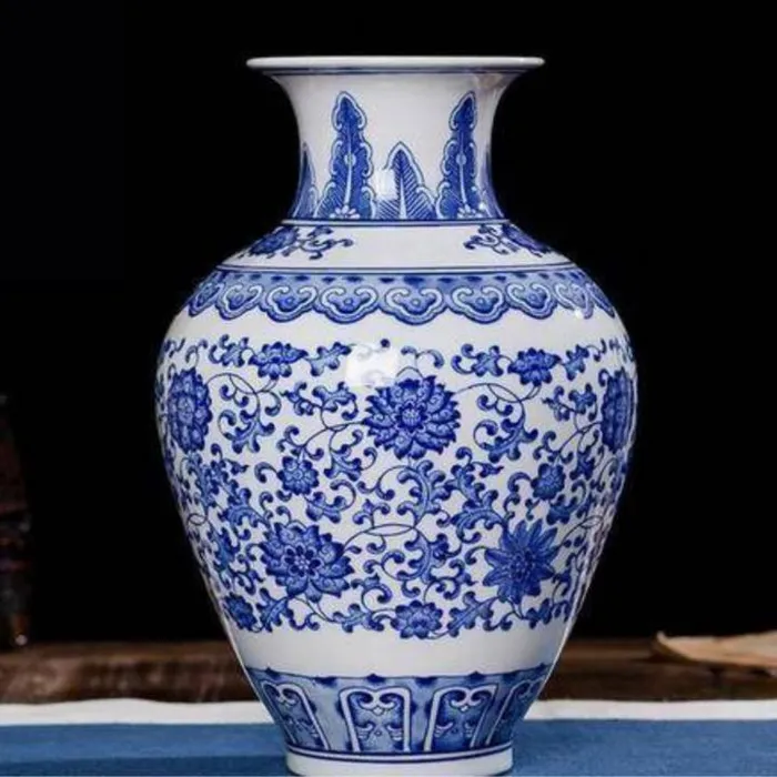 Việc phát hiện " kho báu" khủng này đã thu hút sự quan tâm của các chuyên gia và bảo tàng địa phương.