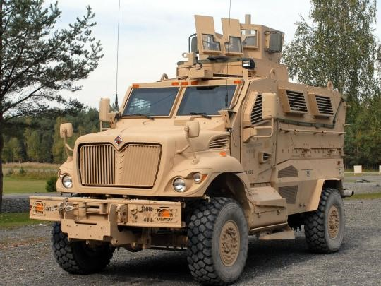 Có thông tin cho rằng những tay súng Taliban hy vọng sẽ đột kích Panjshir bằng cách sử dụng các phương tiện bọc thép của Mỹ, nhưng không ngờ rằng lực lượng Liên minh phương Bắc lại triển khai xe tăng tại các vị trí tiền phương.
