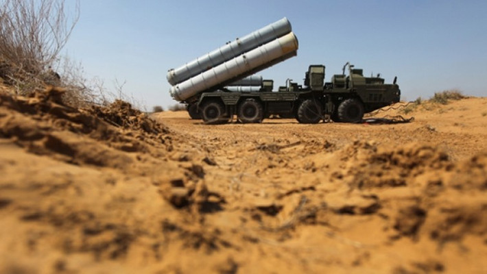 Các tổ hợp tên lửa S-300 và S-400 được coi là hiện đại nhất của Nga hiện tại, thực chất lại chưa đạt được nhiều thành công trong thực chiến, thậm chí dính rất nhiều "bê bối" do tác chiến không hiệu quả.