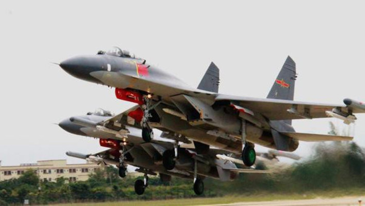 Mọi thiết bị được sử dụng để lắp ráp thành chiếc J-11 đều là hàng nội địa do Trung Quốc sản xuất, kể cả động cơ.