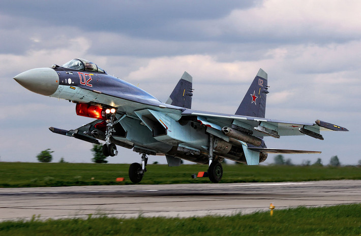 Ngoài Nga, Trung Quốc hiện cũng đang sở hữu 24 chiến đấu cơ Su-35 trong biên chế.