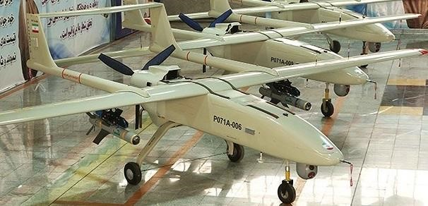 UAV Mohajer-6 được thiết kế với hai điểm treo vũ khí, mỗi điểm treo này có thể mang theo tối đa 2 tên lửa không đối đất hoặc bom thông minh.