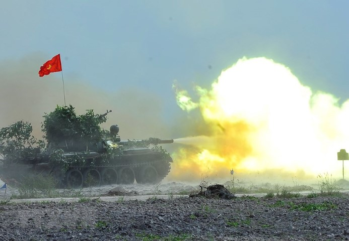 Trước xu thế chung của thế giới, quân đội Nhân dân Việt Nam cũng được đầu tư bài bản, từng bước tiến thẳng lên hiện đại, để đủ sức đối phó với mọi kẻ thù trong tương lai, đảm bảo chủ quyền dân tộc và toàn vẹn lãnh thổ của Việt nam. Nguồn ảnh: TTXVN.