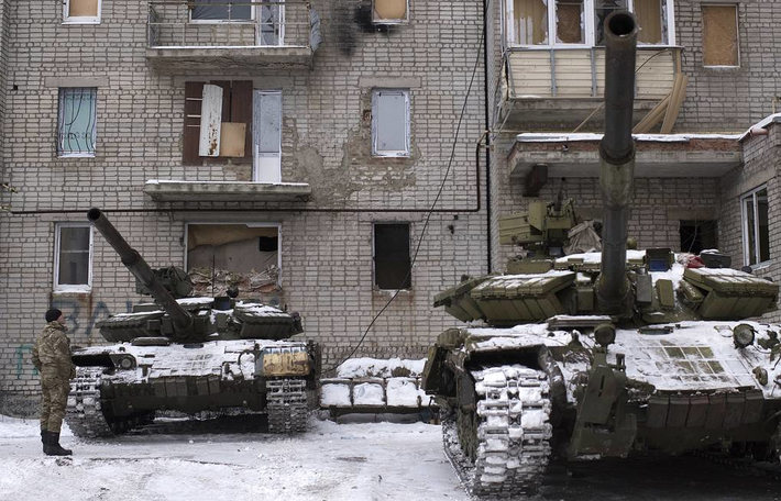 Hỏa lực pháo binh của phe ly miền Đông Ukraine ở Donetsk được cho là nguyên nhân gây ra thương vong lớn cho phía quân đội quốc gia Ukraine.