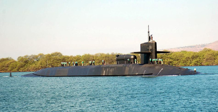 Mặc dù không còn mang theo tên lửa hạt nhân, USS Ohio vẫn trang bị động cơ chạy bằng năng lượng hạt nhân, điều mà hải quân Mỹ khẳng định sẽ giúp nó có tầm hoạt động không giới hạn.