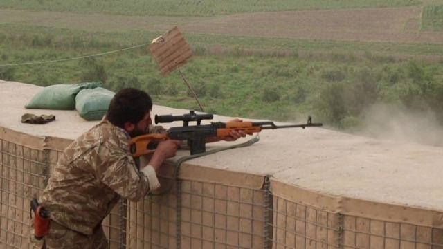 Khi lực lượng quốc tế ISAF rút khỏi đất nước, Taliban đã biến chiến thuật này thành con át chủ bài - các đơn vị đôi khi được triển khai đồng thời trên hàng trăm xe máy, cung cấp khả năng cơ động chưa từng có.