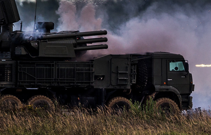 Tới năm 2014, hợp đồng mua Pantsir giữa Iraq và Nga được nối lại, lần này phía Iraq đã chốt đặt mua 24 tổ hợp Pantsir-S1.