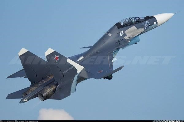 “Ngay cả người Trung Quốc, khi nhận được Su-30MKK đã cố gắng tạo ra một sản phẩm tương tự, nhưng họ không thể sao chép động cơ. Tại sao người Nhật có thể làm được điều này? Hơn nữa về nguyên tắc, họ không cần nó".