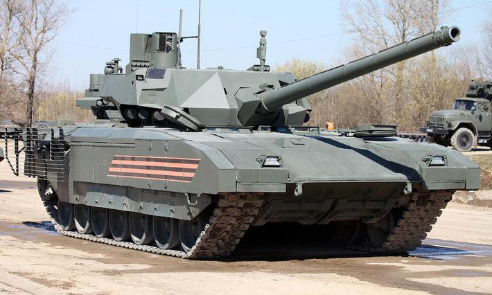 Trong khi đó những dòng chiến xa đời mới của Ukraine như T-84BM Oplot chưa thể sản xuất hàng loạt vì thiếu vốn, thậm chí số chiến xa xuất khẩu cho Thái Lan còn gặp lỗi kỹ thuật, vì vậy sẽ là thiếu cơ sở khi chỉ trích xe tăng Nga.