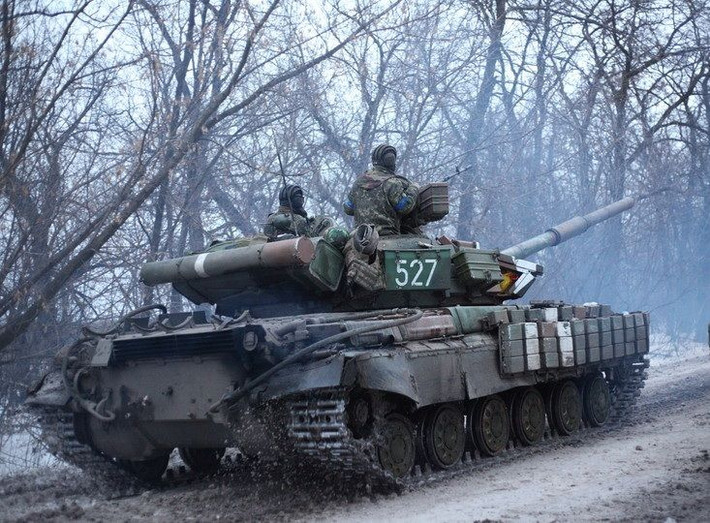 Kiev hiện đang sở hữu bốn phiên bản xe tăng chiến đấu T-64 hiện đại nhất, do nước này tự nâng cấp, trong đó bao gồm xe tăng T-64B, T-64BV, T64BV 2017 và T-64BM Bulat.